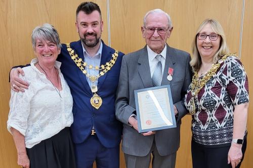 Arnold Ashworth BEM becomes an Honorary Townsman of Whitworth